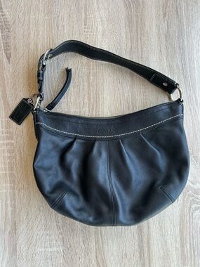 Vintage Coach Black Leather Hobo Bag